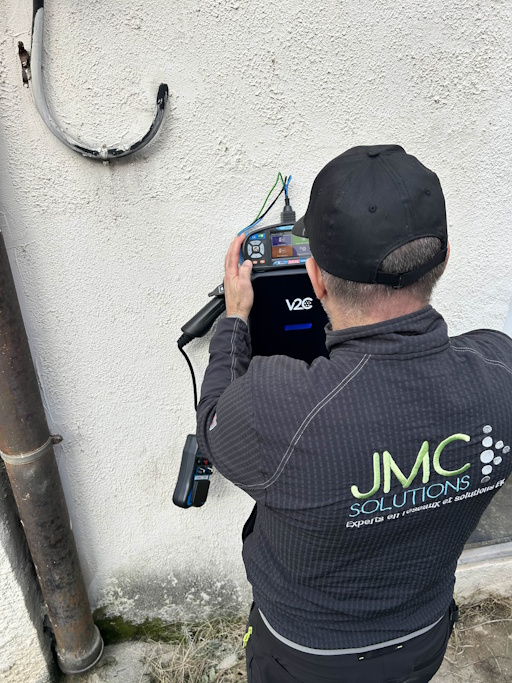 Installation borne électrique chez un particulier borne murale